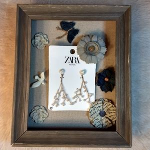 Zara Pearly Earrings